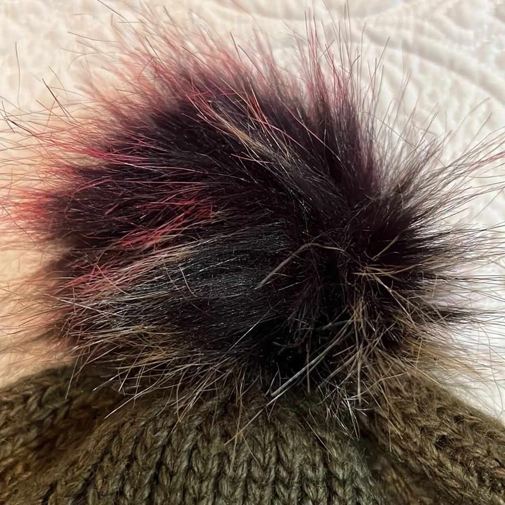 YES/NO sequin beanie‎ with pom pom